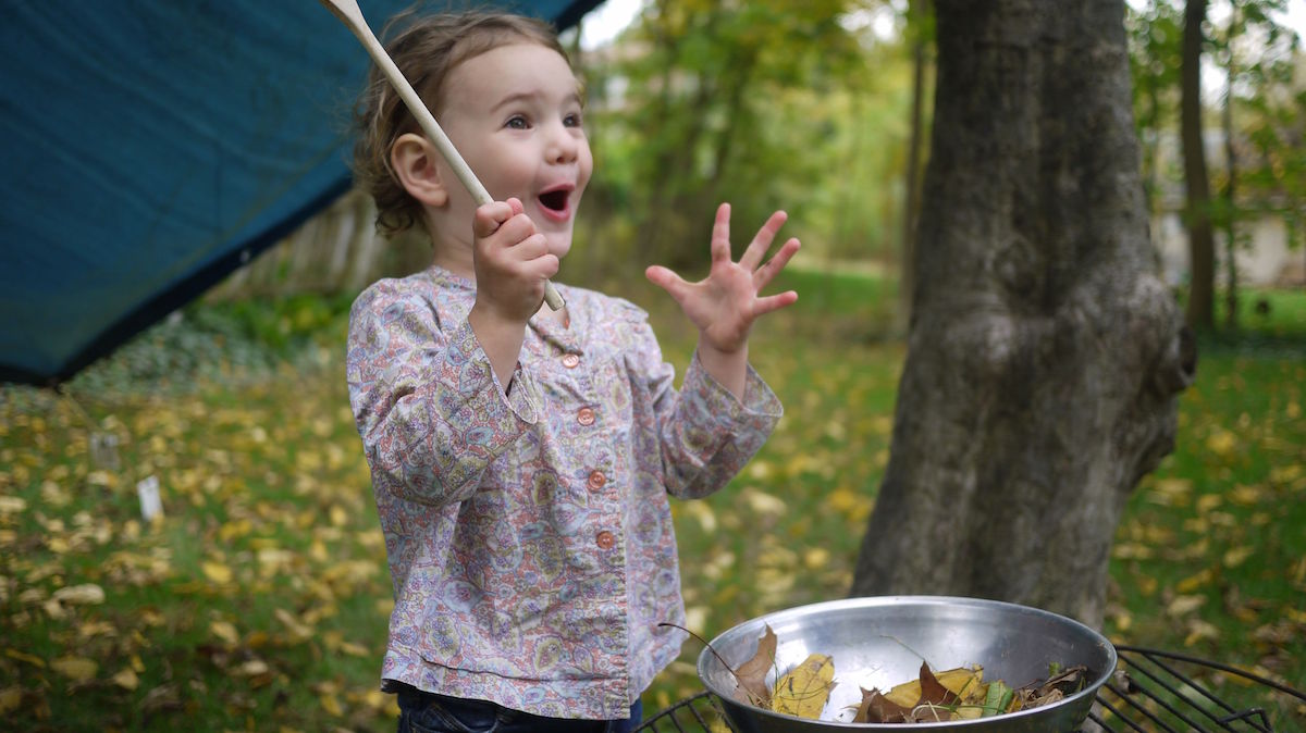 Set Up Your Water Play Center - Tinkergarten outdoor activities where kids  learn through play